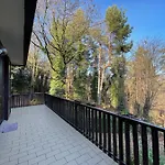 La Casa Nel Bosco, Di Mari Appiano Gentile