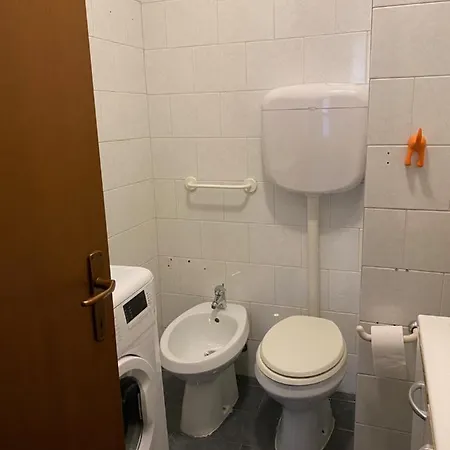 公寓 La Casa Nel Bosco, Di Mari *